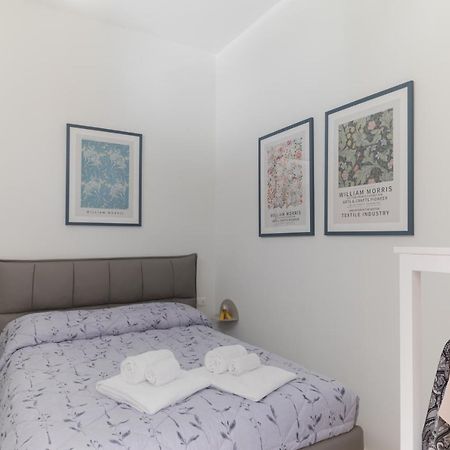 Violetta Suite - Brand New Flat - S. Maria Novella Firenze Bagian luar foto